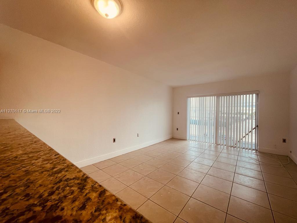 DORAL GARDENS II CONDO - Residential Lease