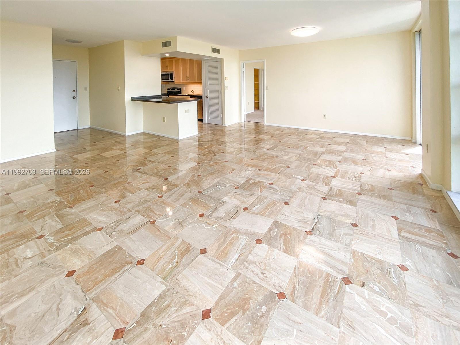 GUILDFORD CONDO - Residential