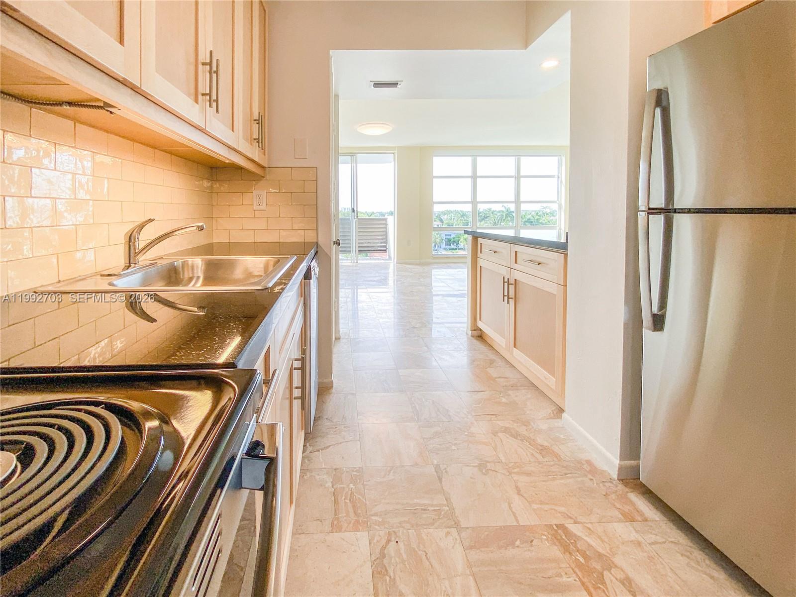 GUILDFORD CONDO - Residential