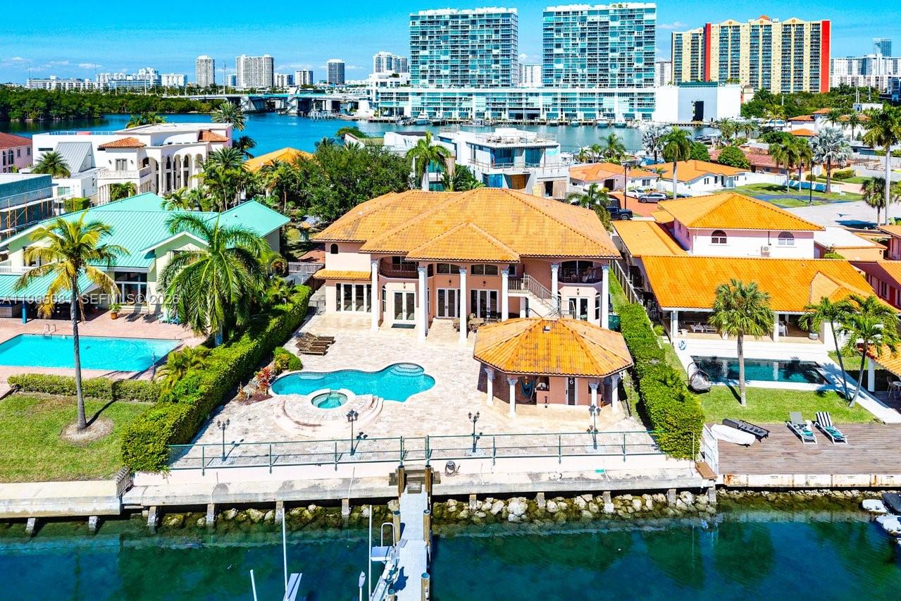ATLANTIC ISLAND - Residential