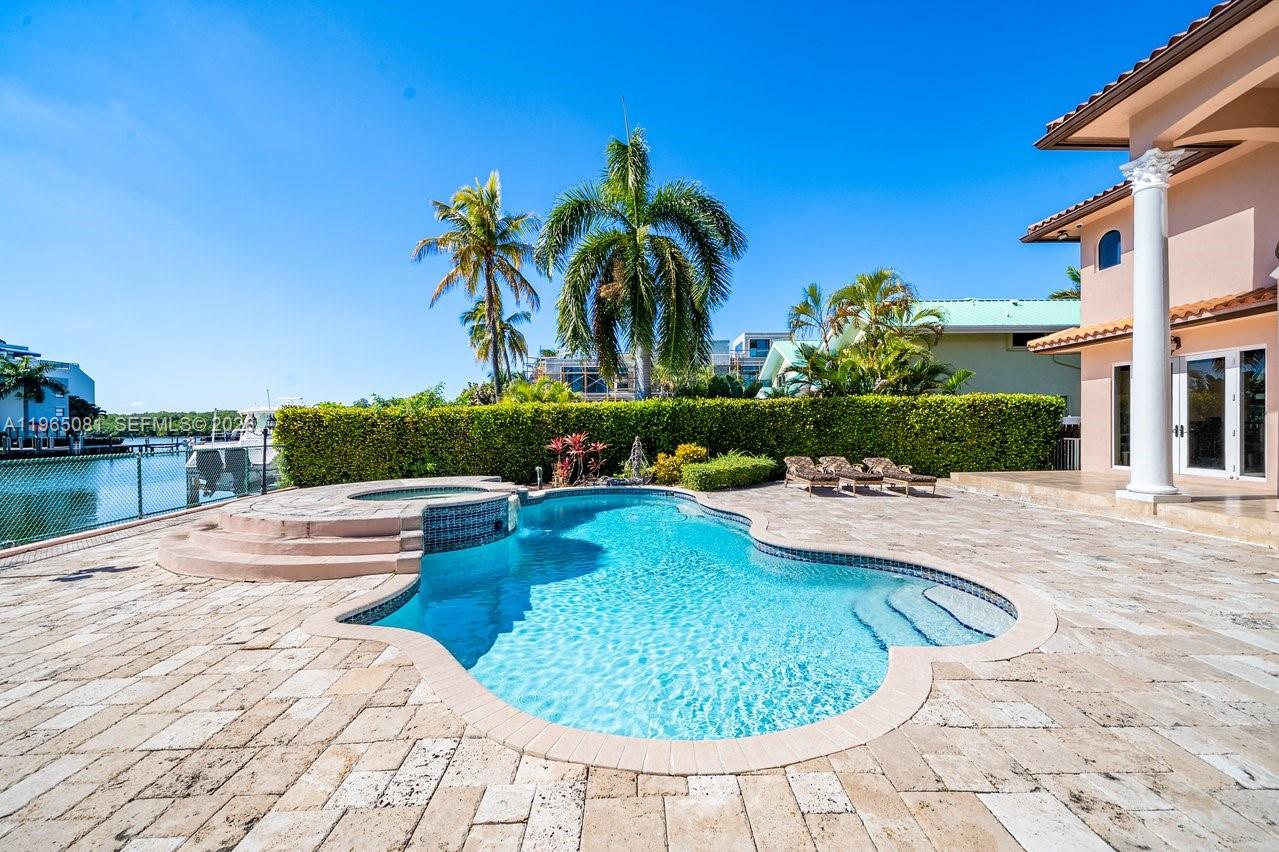 ATLANTIC ISLAND - Residential