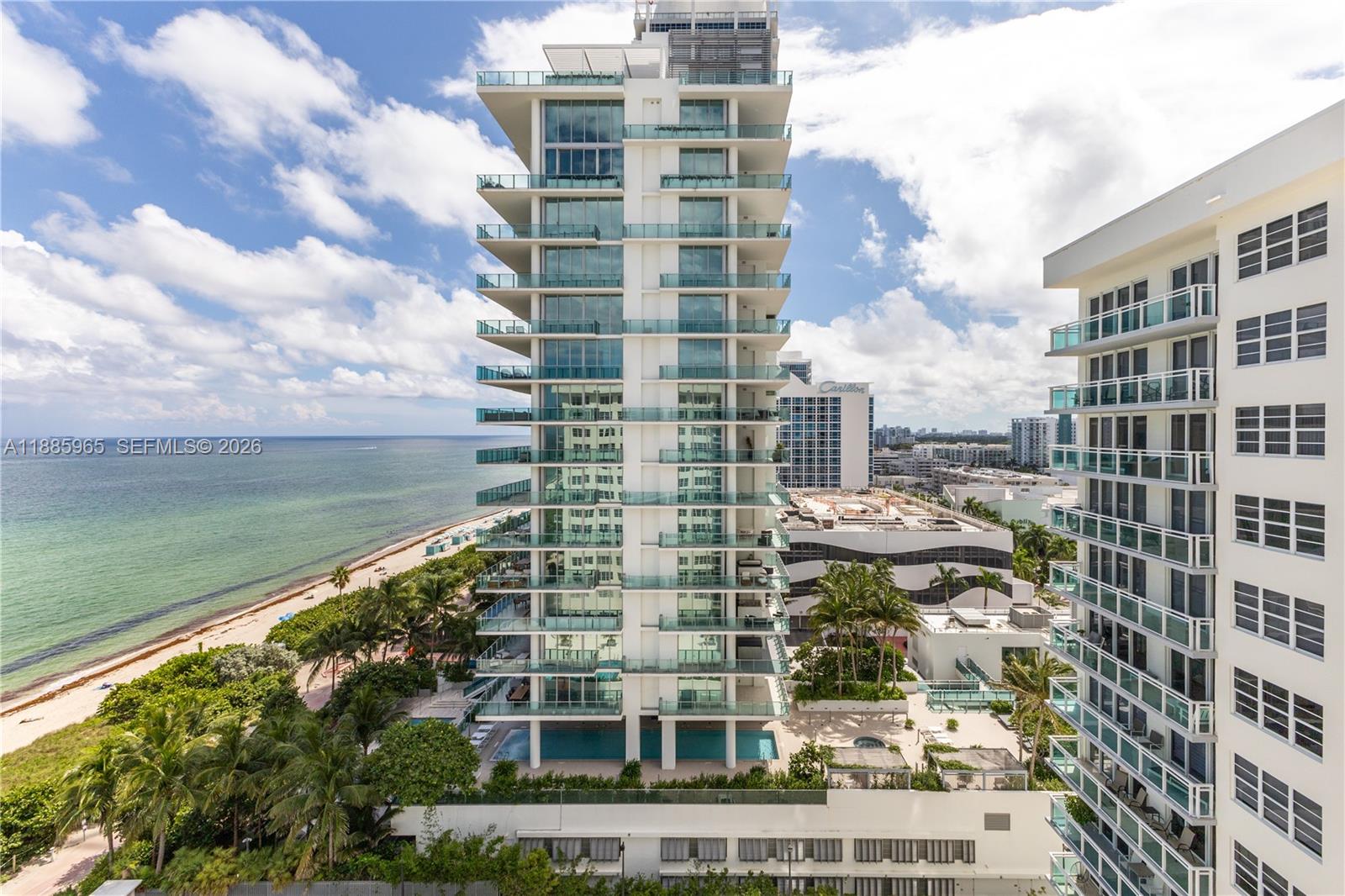 THE COLLINS CONDO - Residential