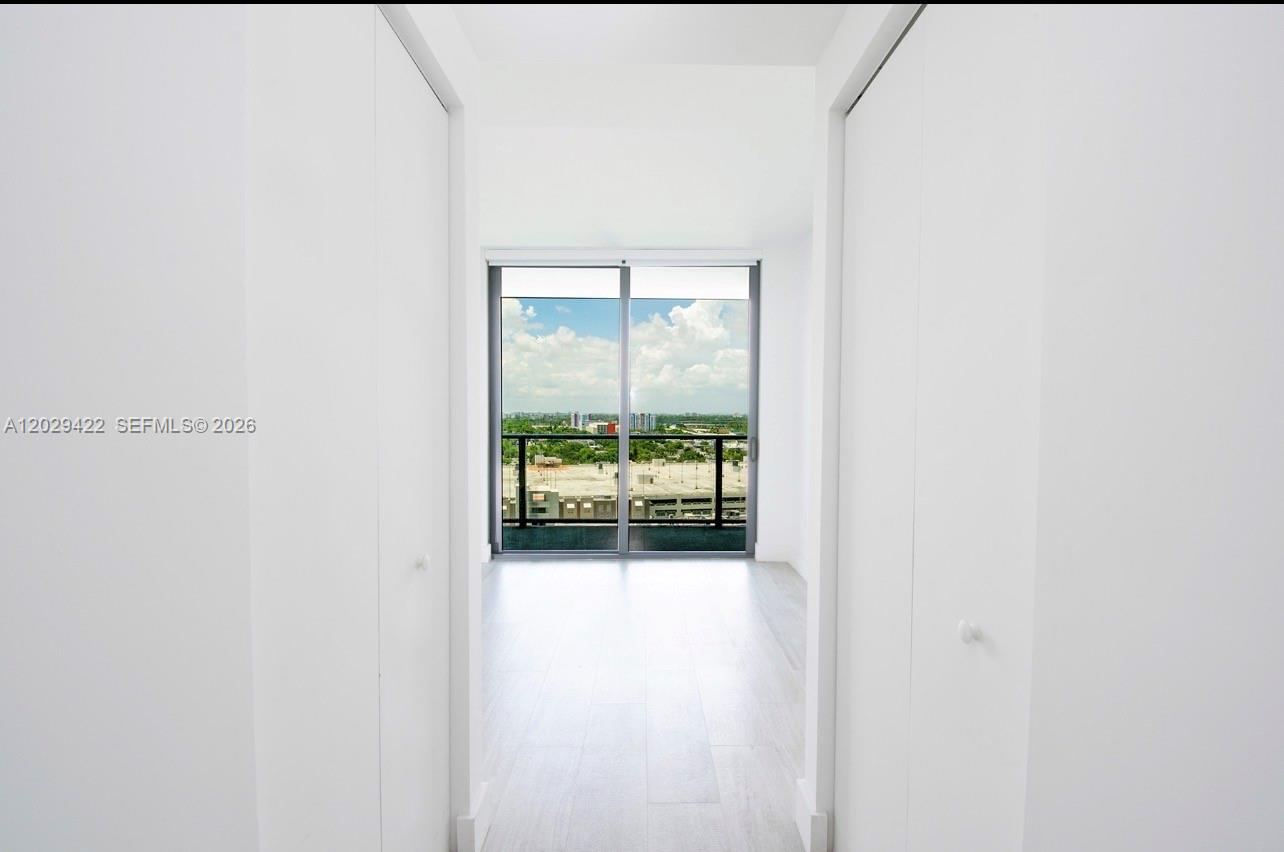 3401 MIDTOWN CONDO - Residential