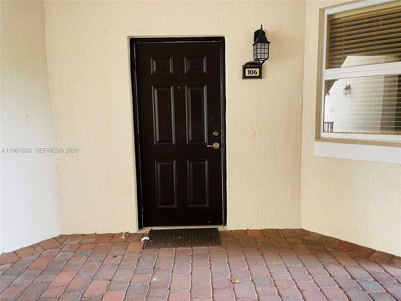 ST MORITZ AT DORAL CONDO - Residential