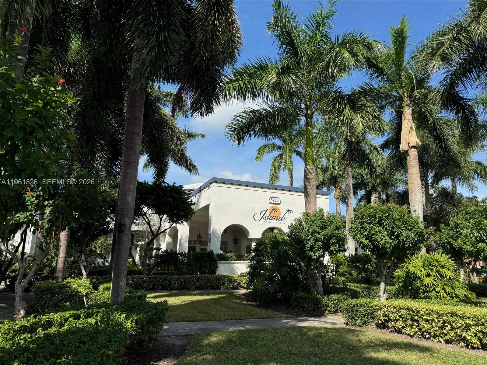 ST MORITZ AT DORAL CONDO - Residential