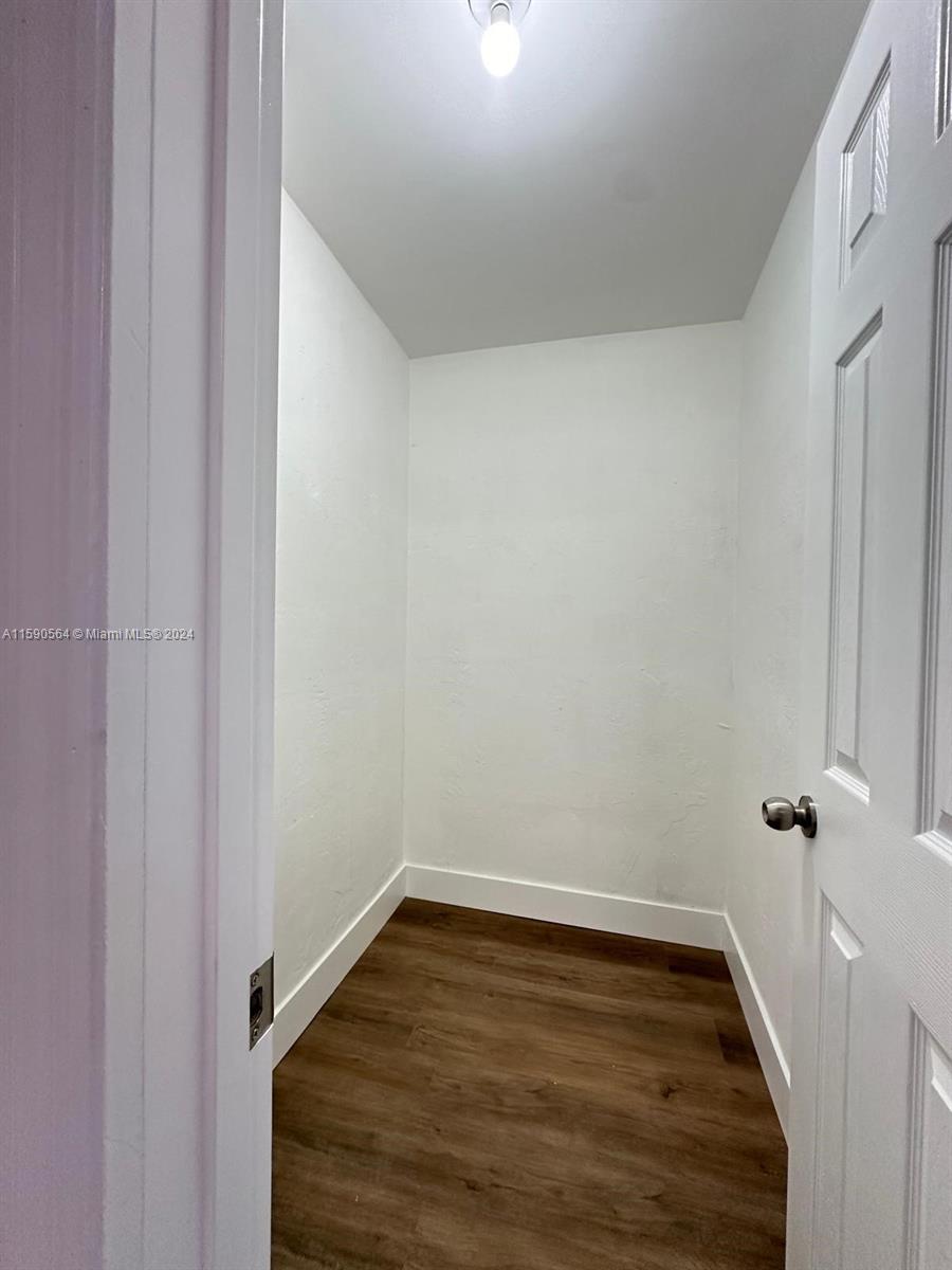 W FLAGLER PK - Residential