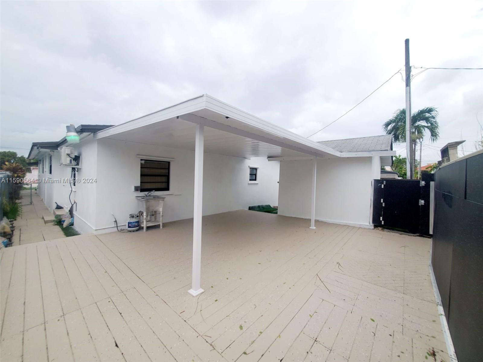 W FLAGLER PK - Residential
