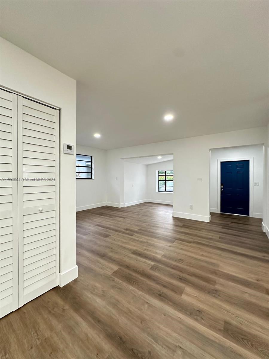 W FLAGLER PK - Residential