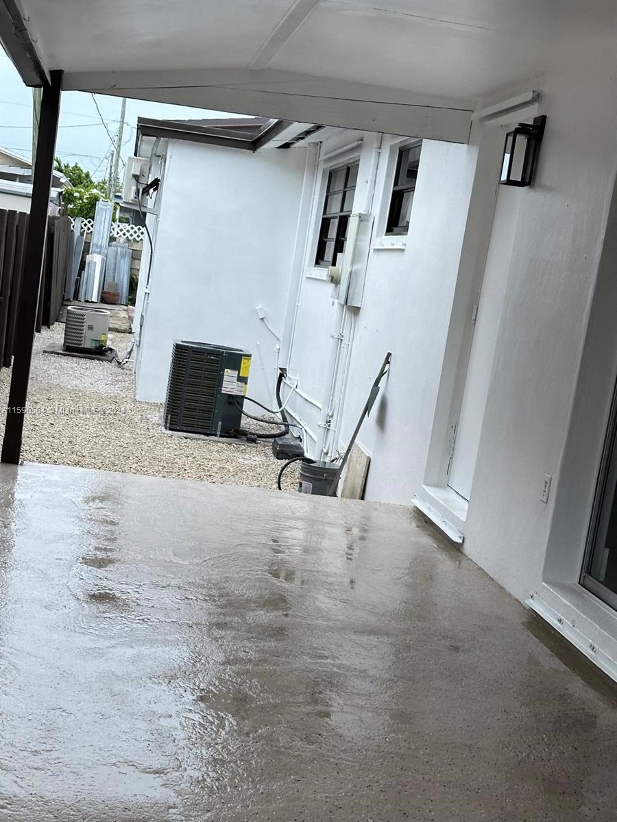W FLAGLER PK - Residential