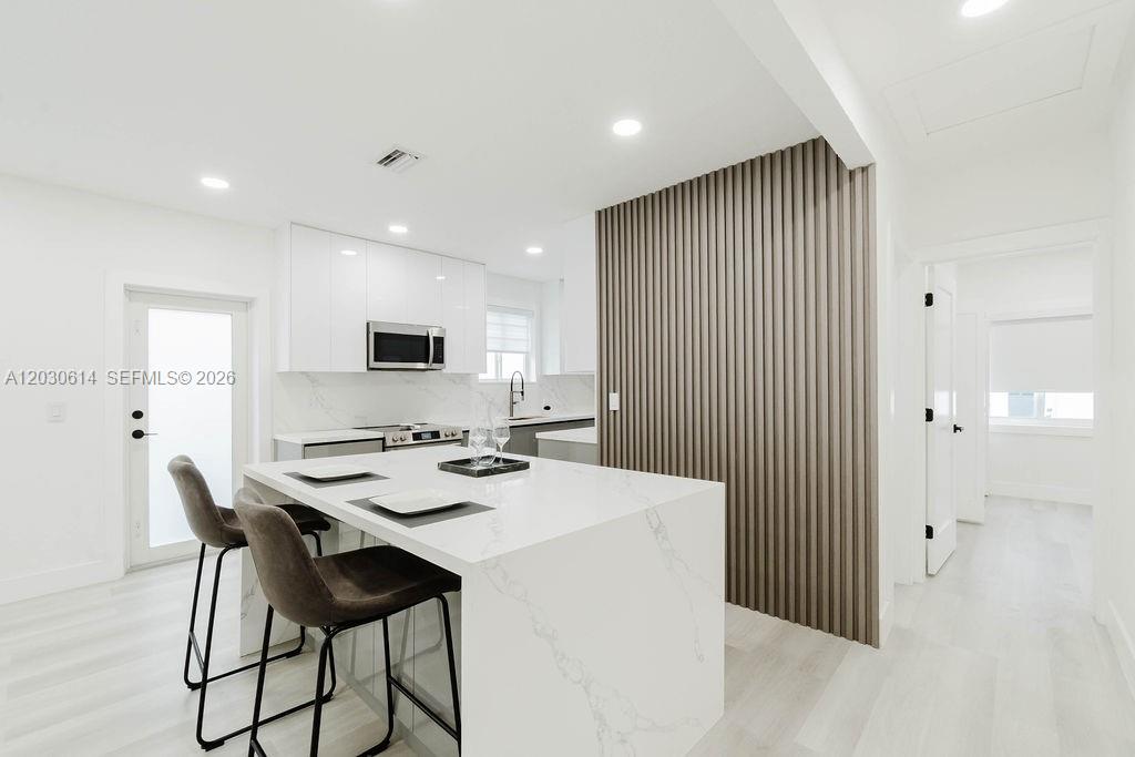 EAST VEDADO - Residential