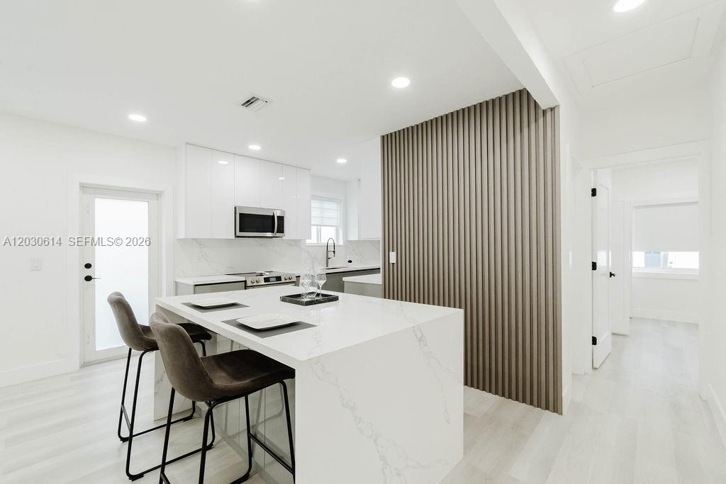 EAST VEDADO - Residential