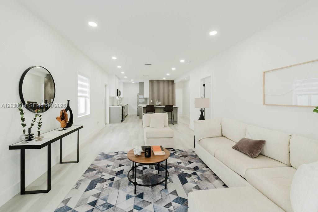 EAST VEDADO - Residential