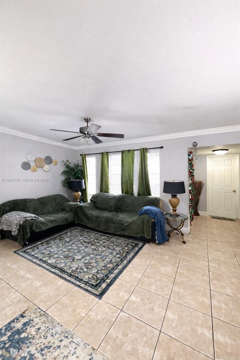 SUNRISE GOLF VILLAGE SEC - Residential