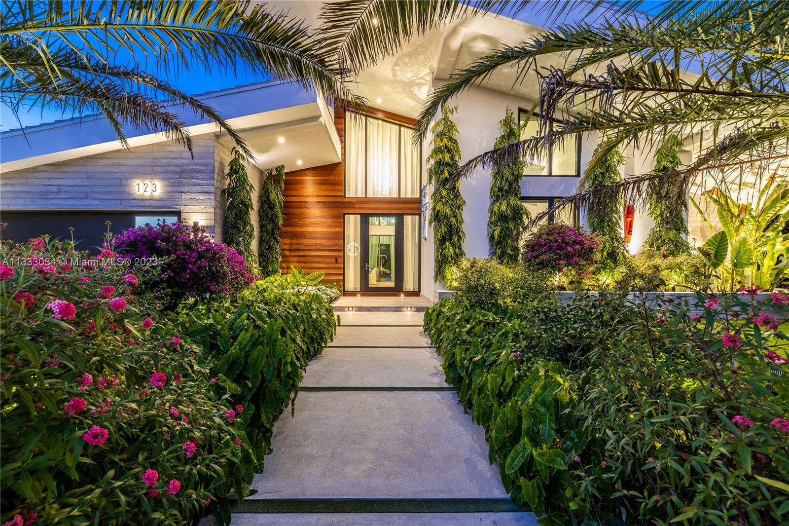 MIAMI SHORES SEC 1 AMD - Residential