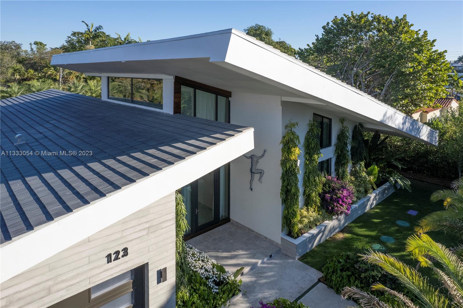 MIAMI SHORES SEC 1 AMD - Residential