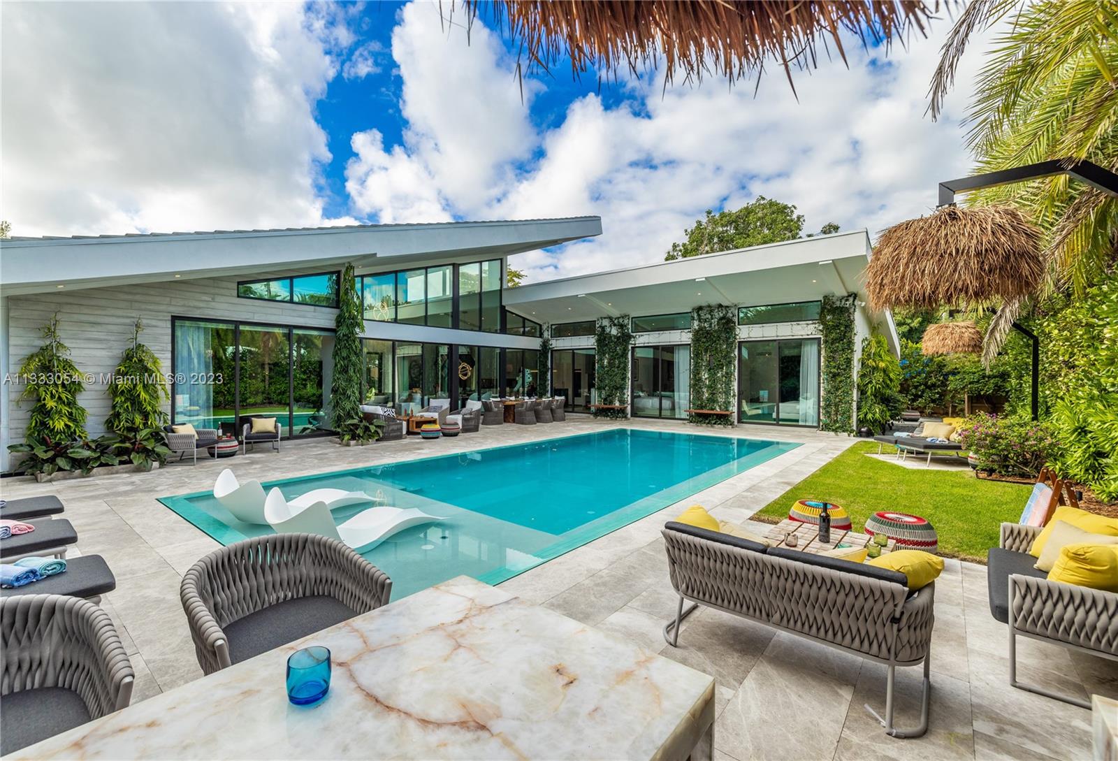 MIAMI SHORES SEC 1 AMD - Residential