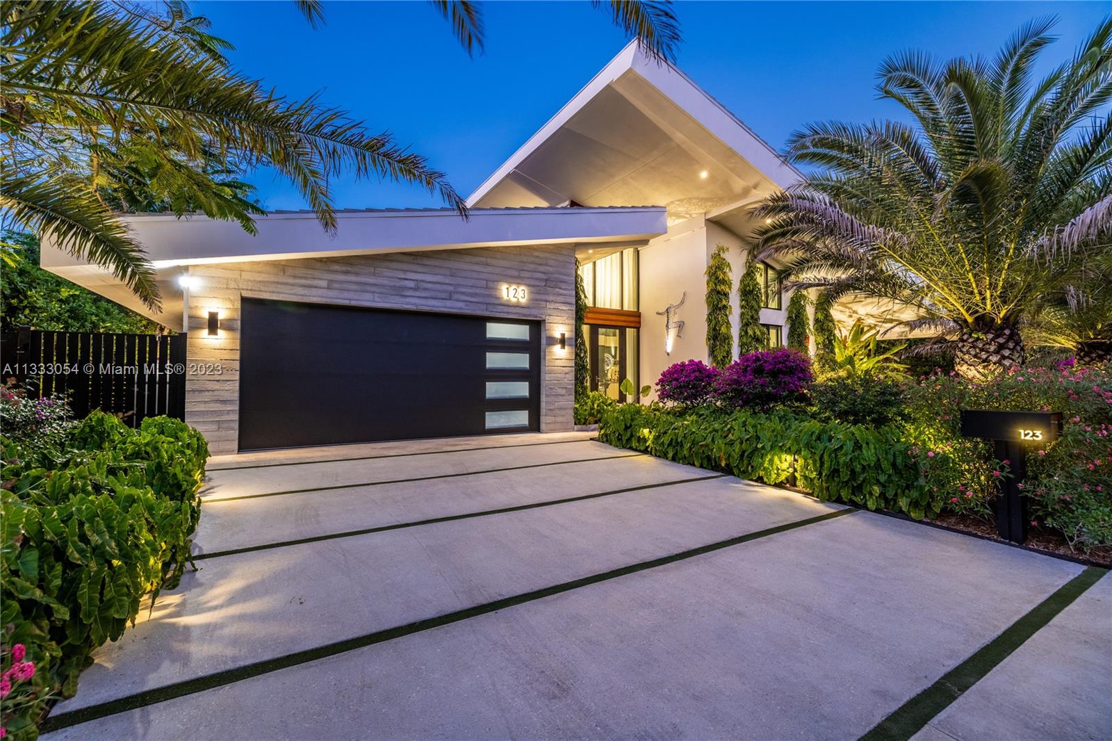 MIAMI SHORES SEC 1 AMD - Residential