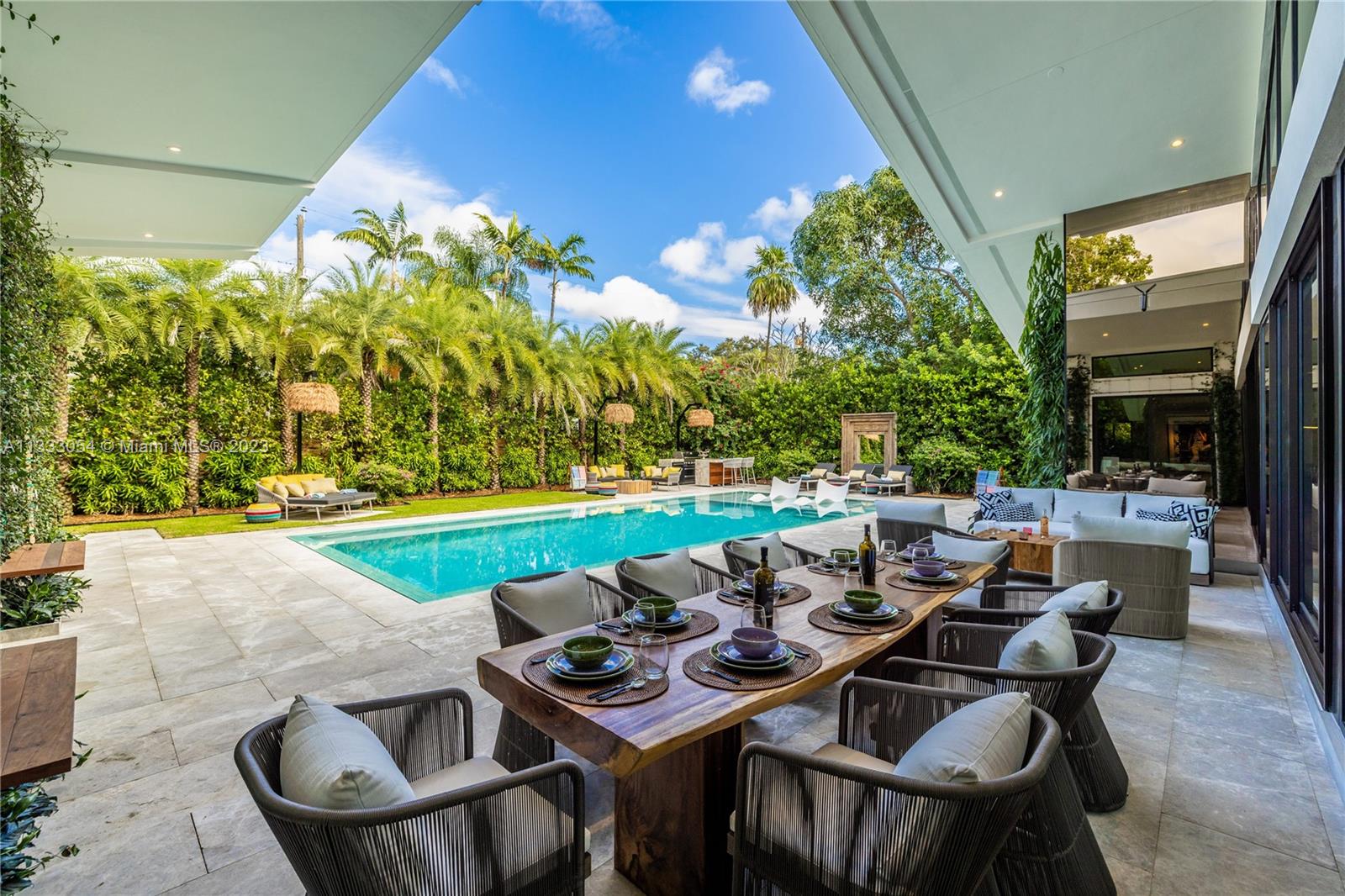 MIAMI SHORES SEC 1 AMD - Residential