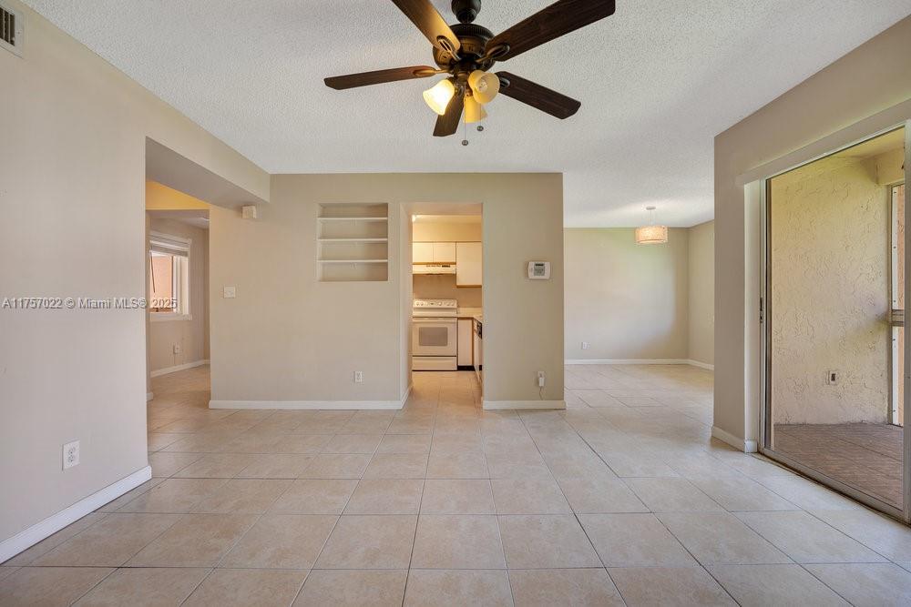 COLONNADES CONDO - Residential Lease