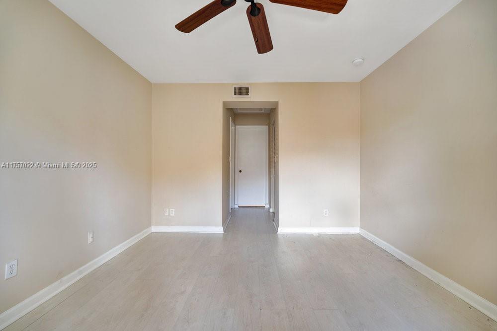 COLONNADES CONDO - Residential Lease