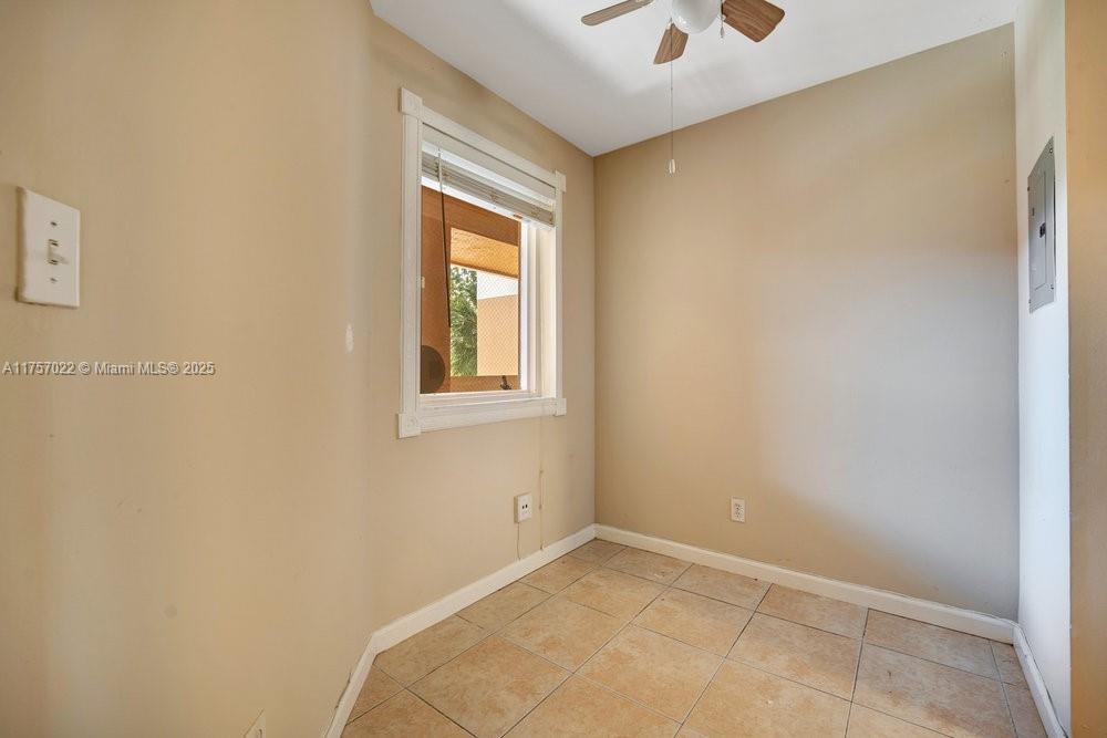 COLONNADES CONDO - Residential Lease