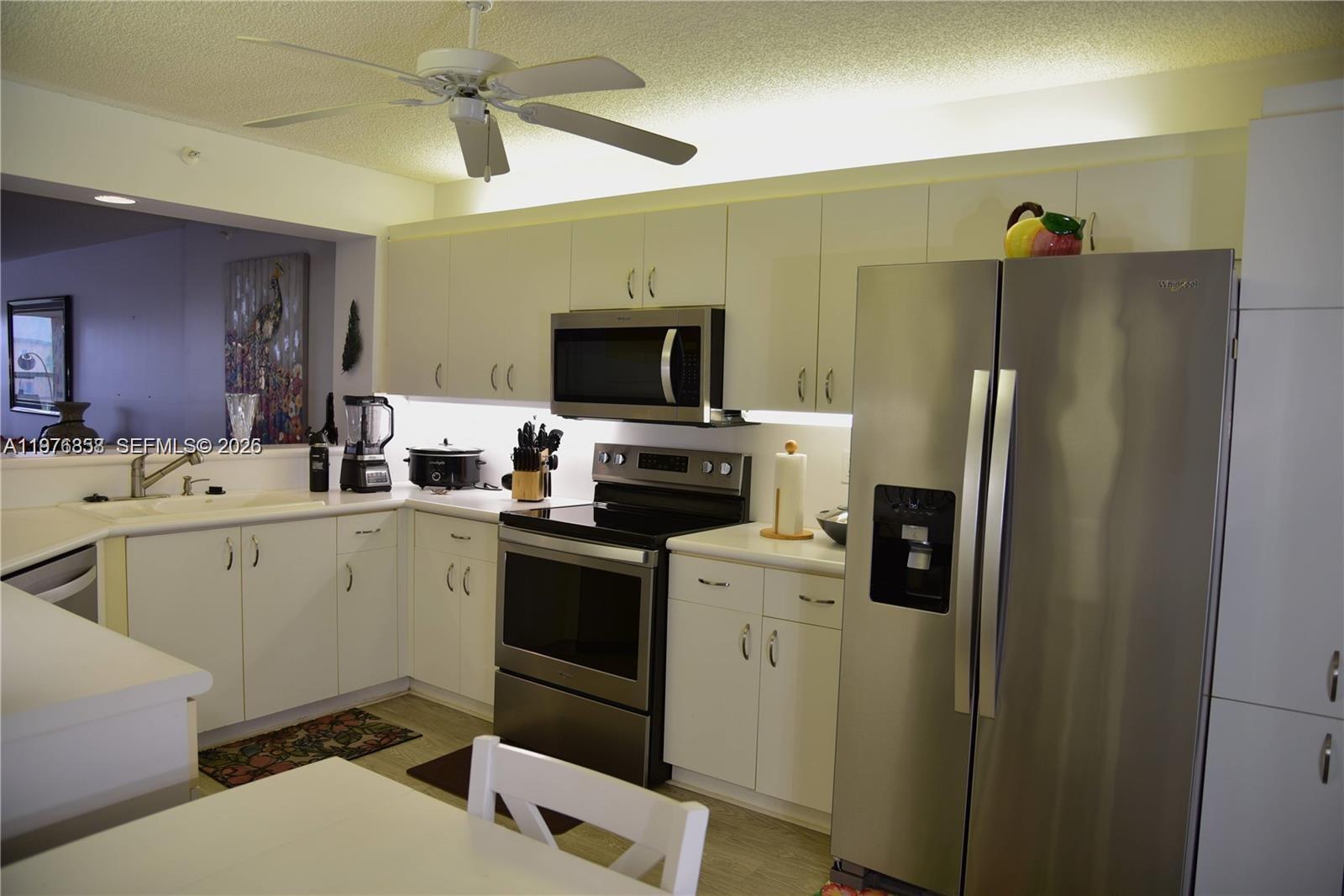 GRANVILLE CONDOMINIUM - Residential