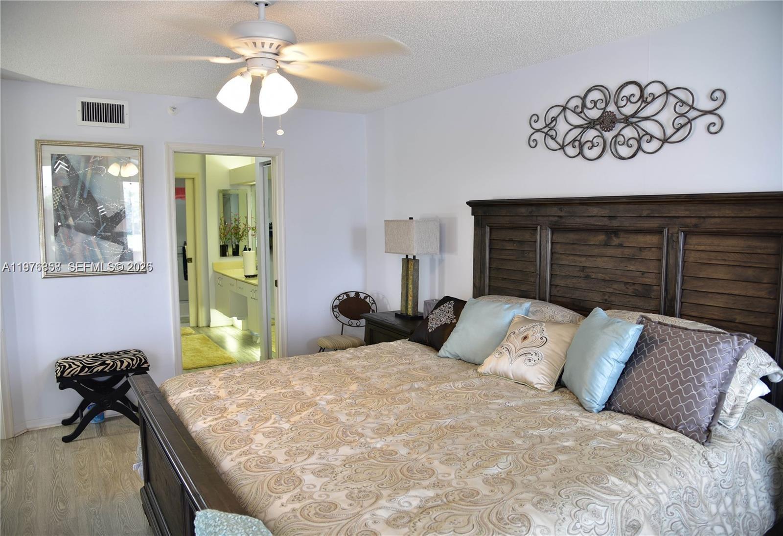 GRANVILLE CONDOMINIUM - Residential