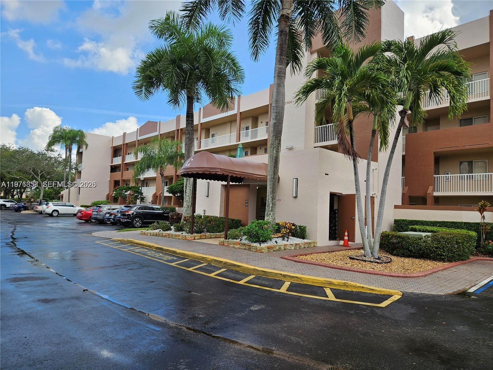 GRANVILLE CONDOMINIUM - Residential