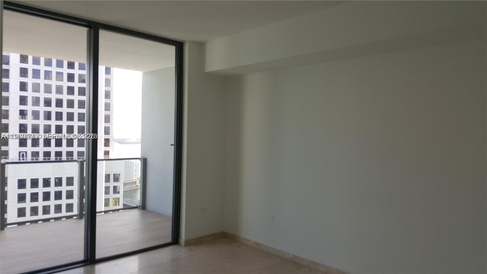 REACH CONDO - Residential