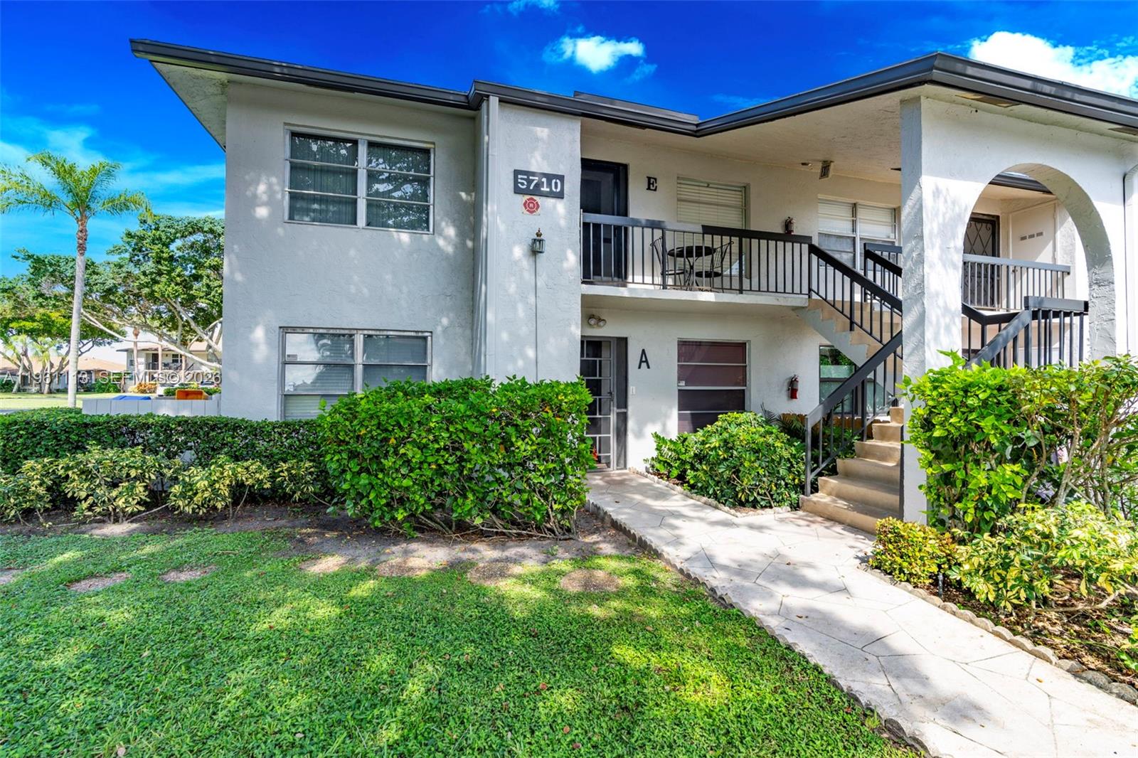 PALM GREENS AT VILLA DEL - Residential