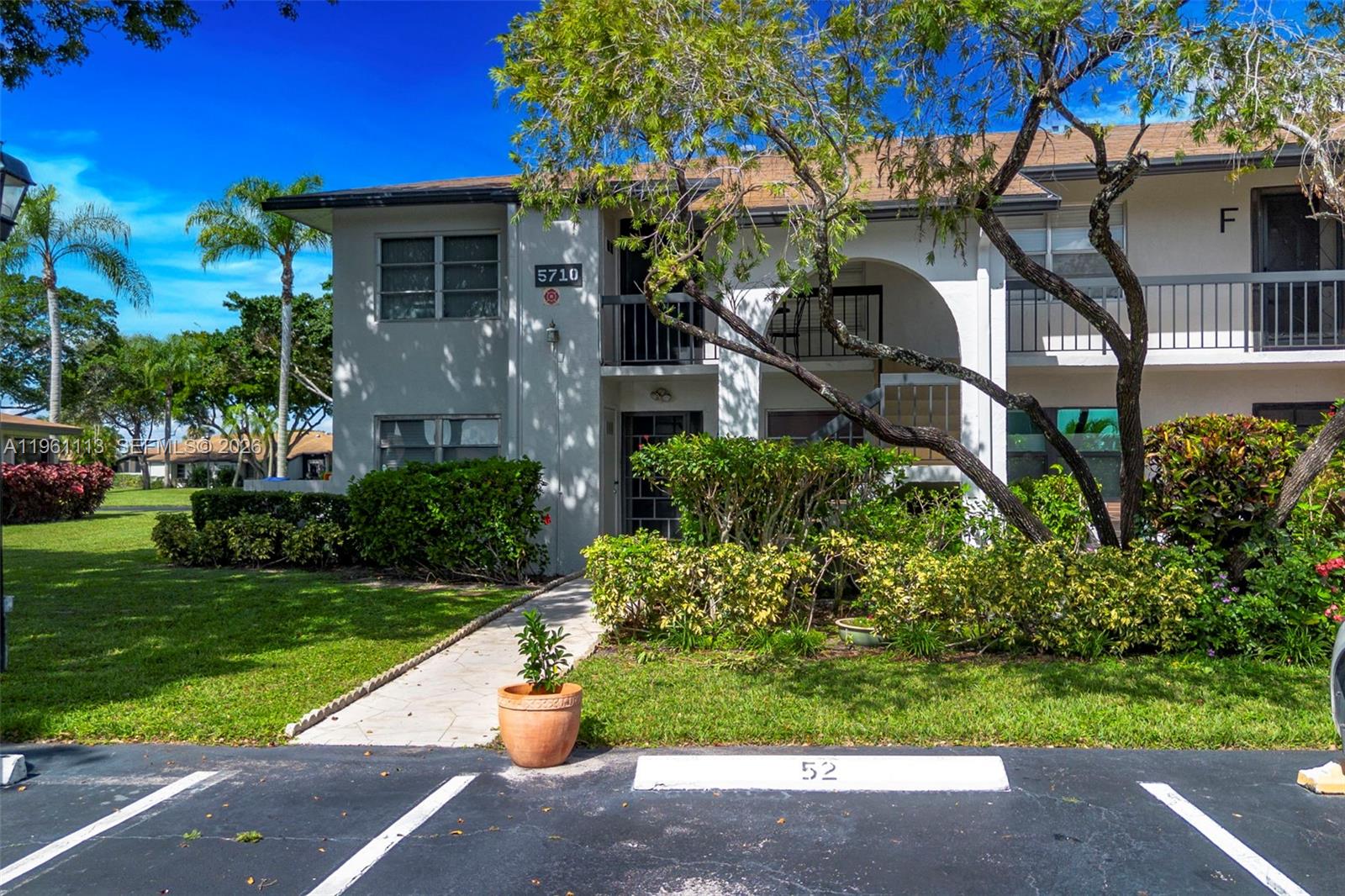 PALM GREENS AT VILLA DEL - Residential
