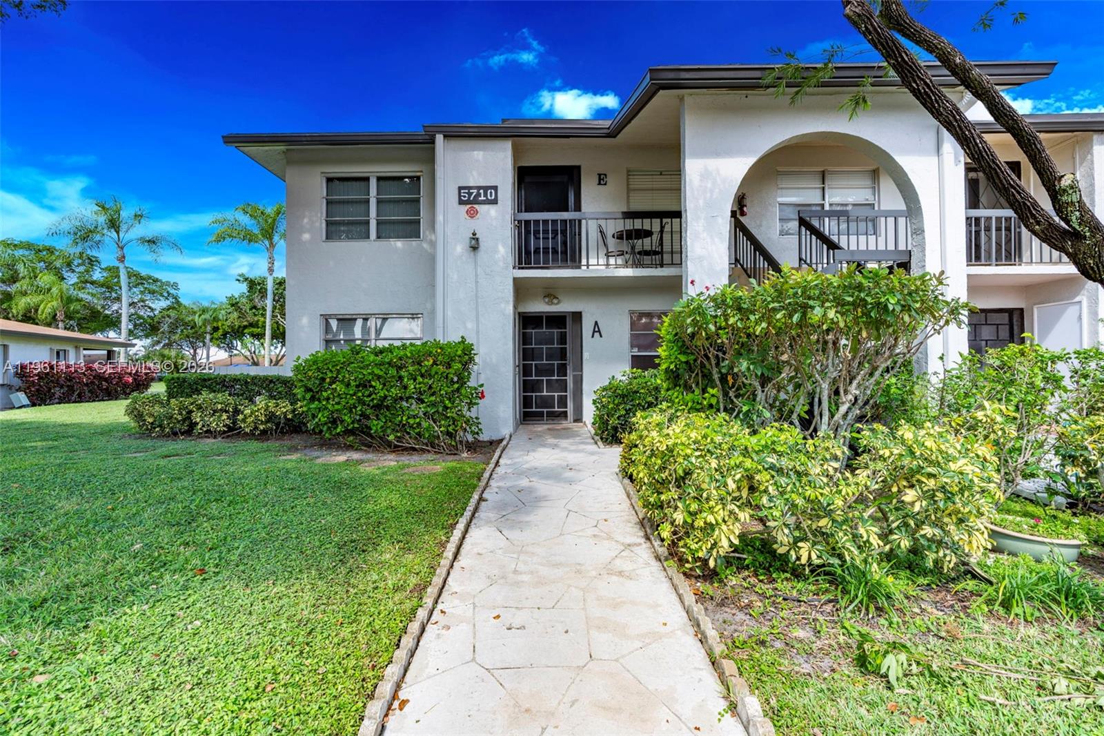 PALM GREENS AT VILLA DEL - Residential