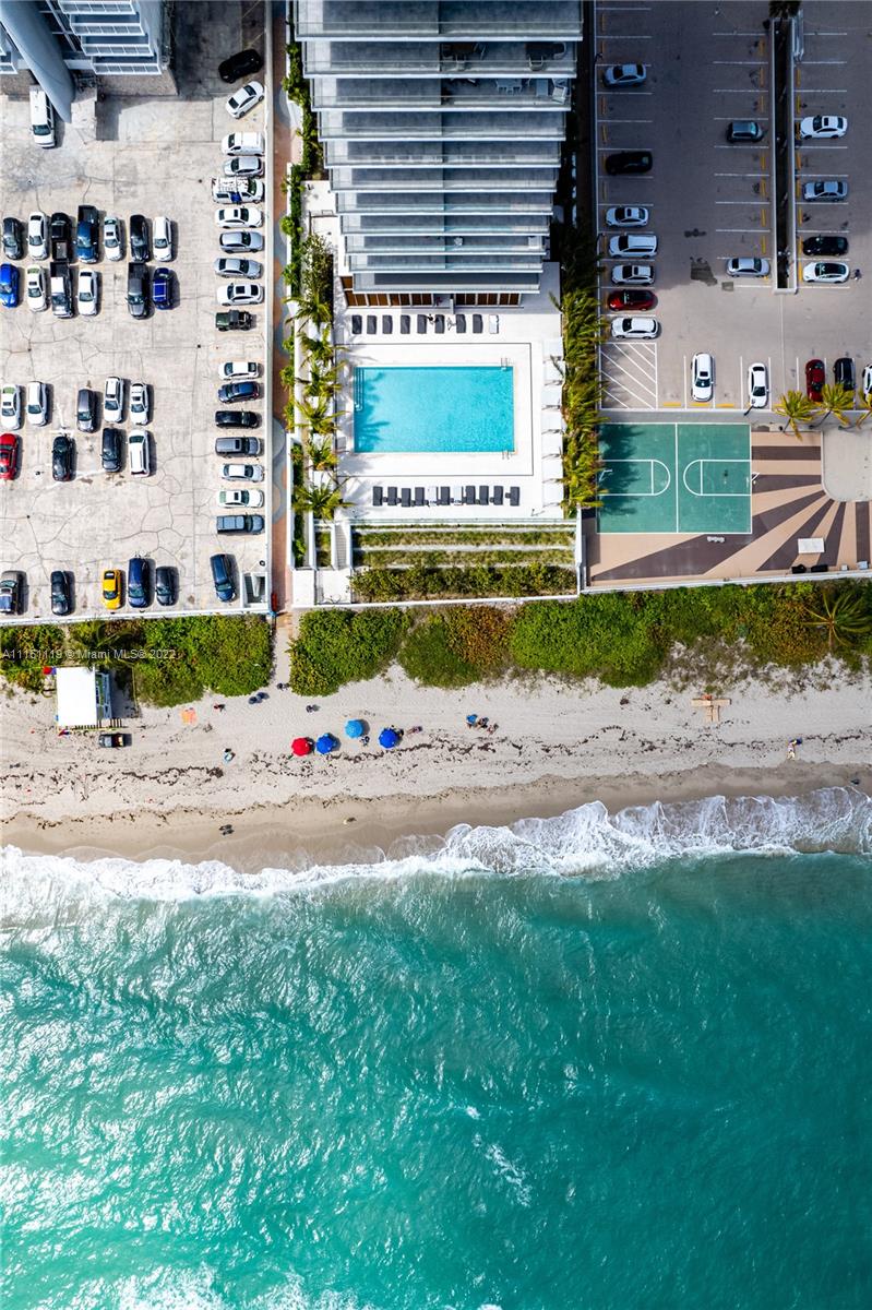 2000 Ocean - Residential