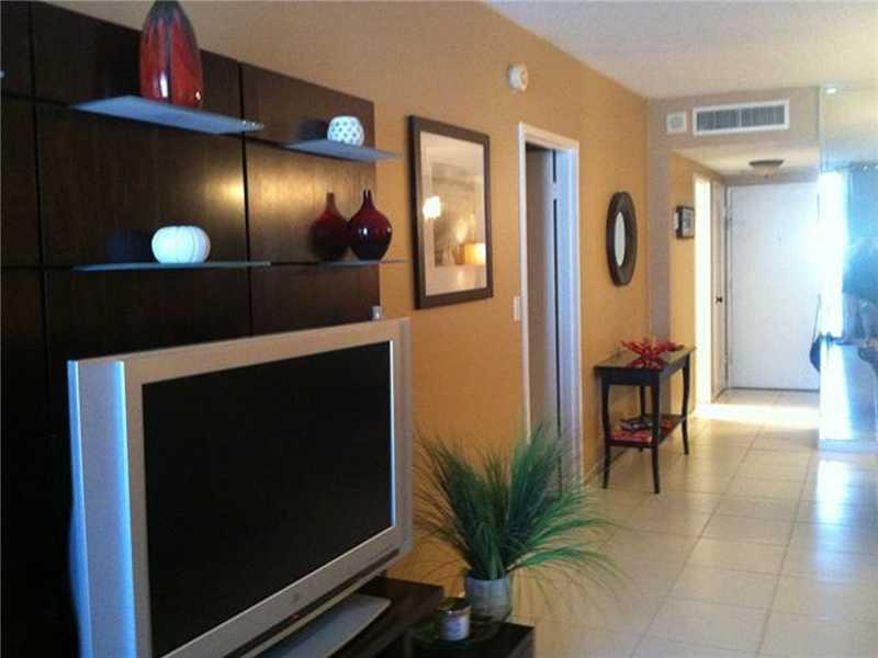 SEA AIR TOWERS CONDO - Residential Lease