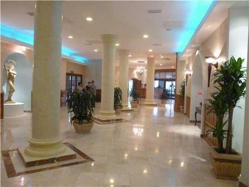 SEA AIR TOWERS CONDO - Residential Lease