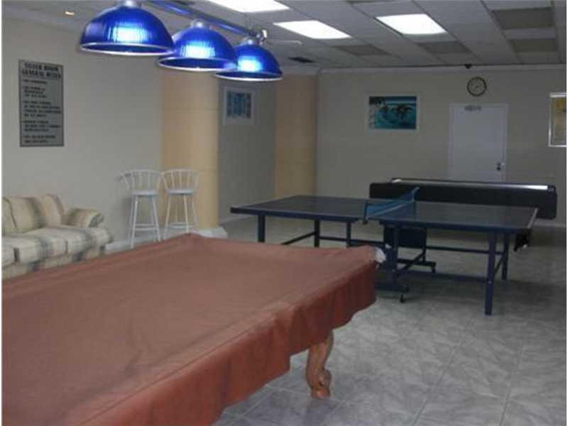 SEA AIR TOWERS CONDO - Residential Lease