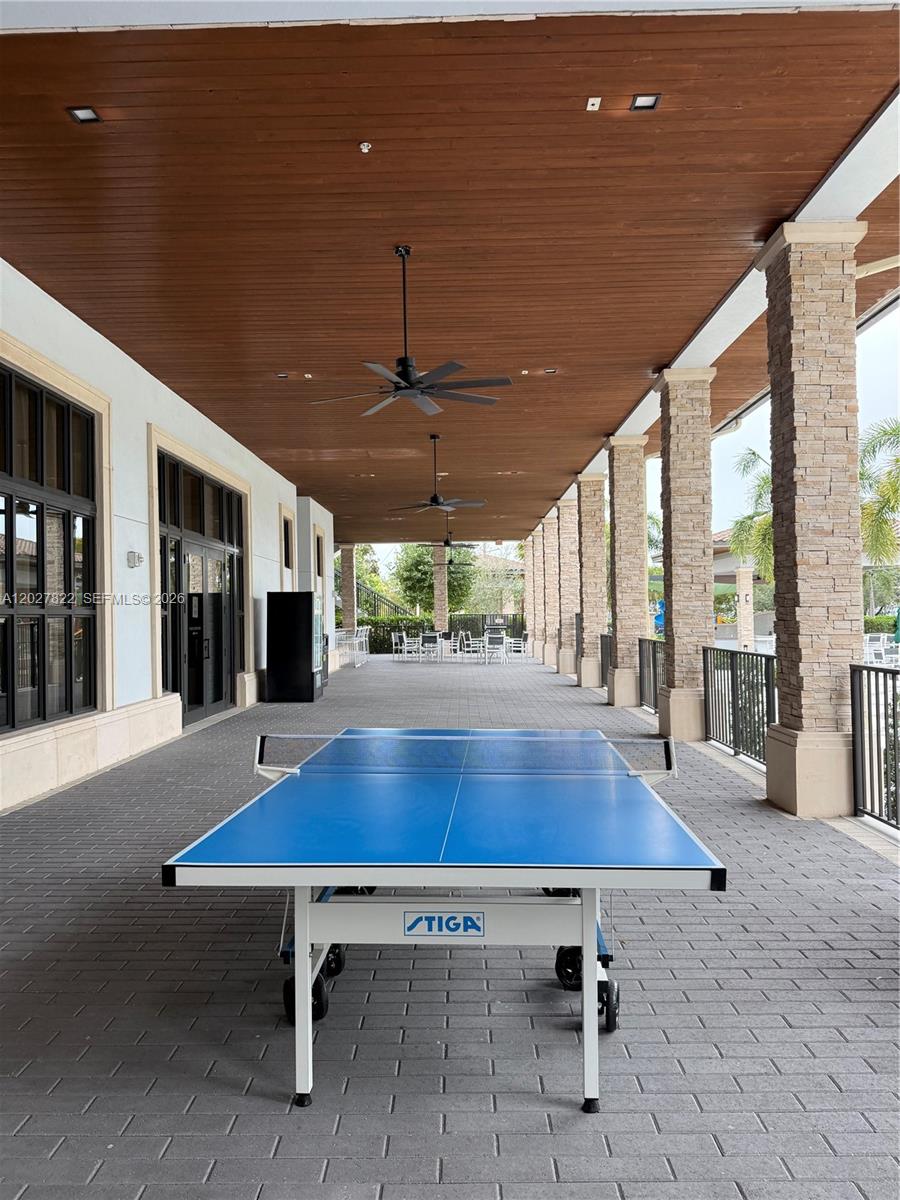 APEX AT PARK CENTRAL COND - Residential