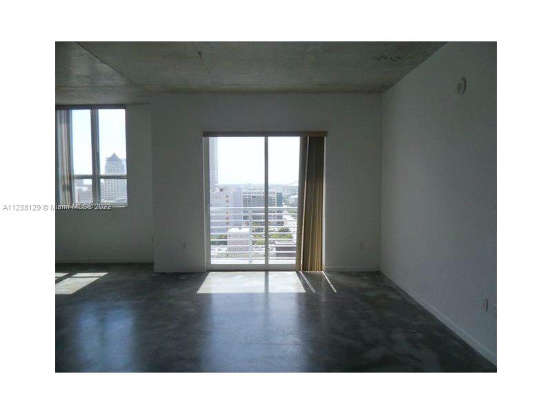 THE LOFT DOWNTOWN CONDO - Residential Lease