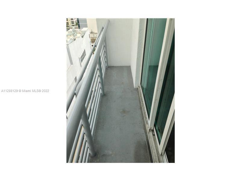 THE LOFT DOWNTOWN CONDO - Residential Lease