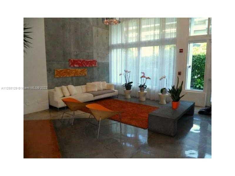 THE LOFT DOWNTOWN CONDO - Residential Lease