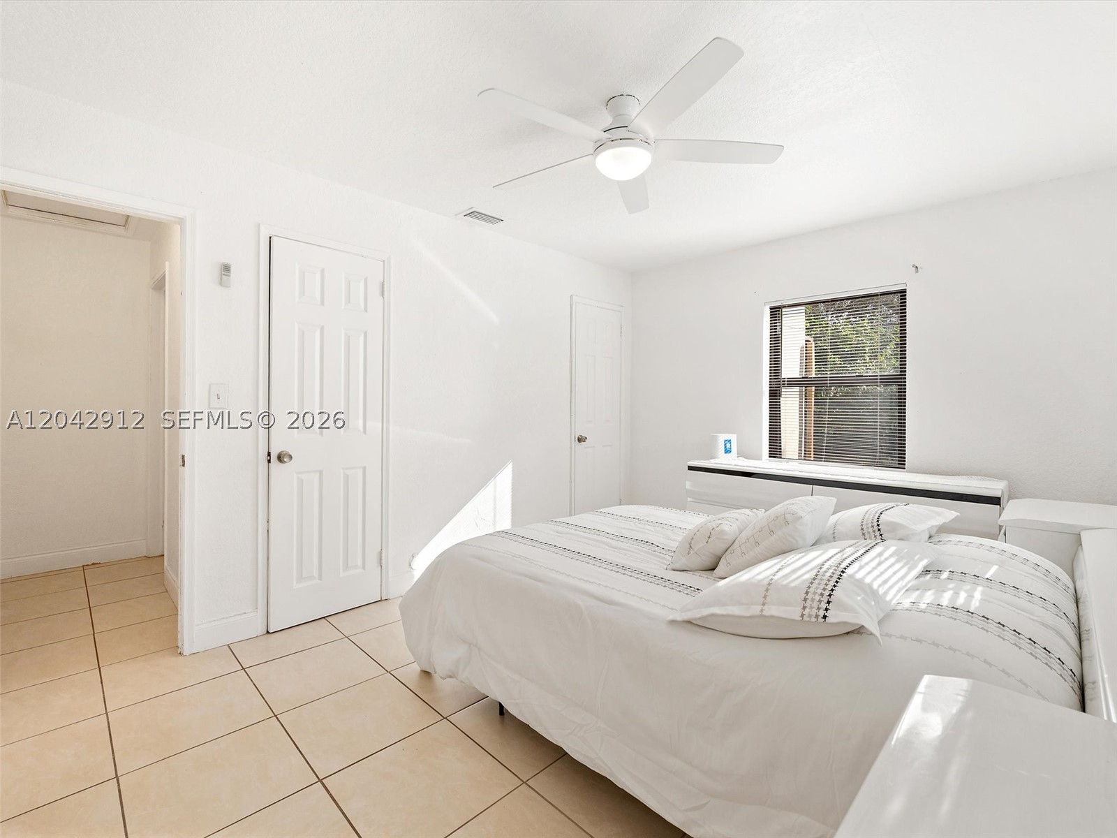 WEST RIVER SEC CROISSANT - Residential