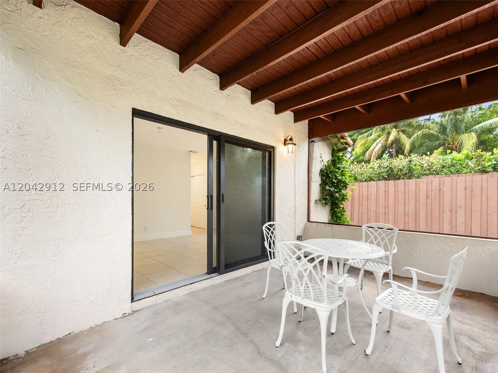 WEST RIVER SEC CROISSANT - Residential