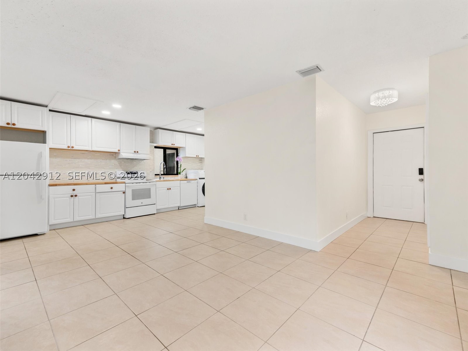 WEST RIVER SEC CROISSANT - Residential