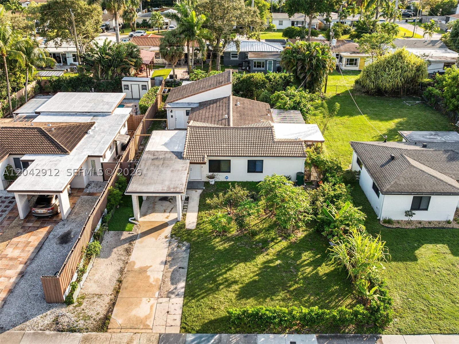 WEST RIVER SEC CROISSANT - Residential