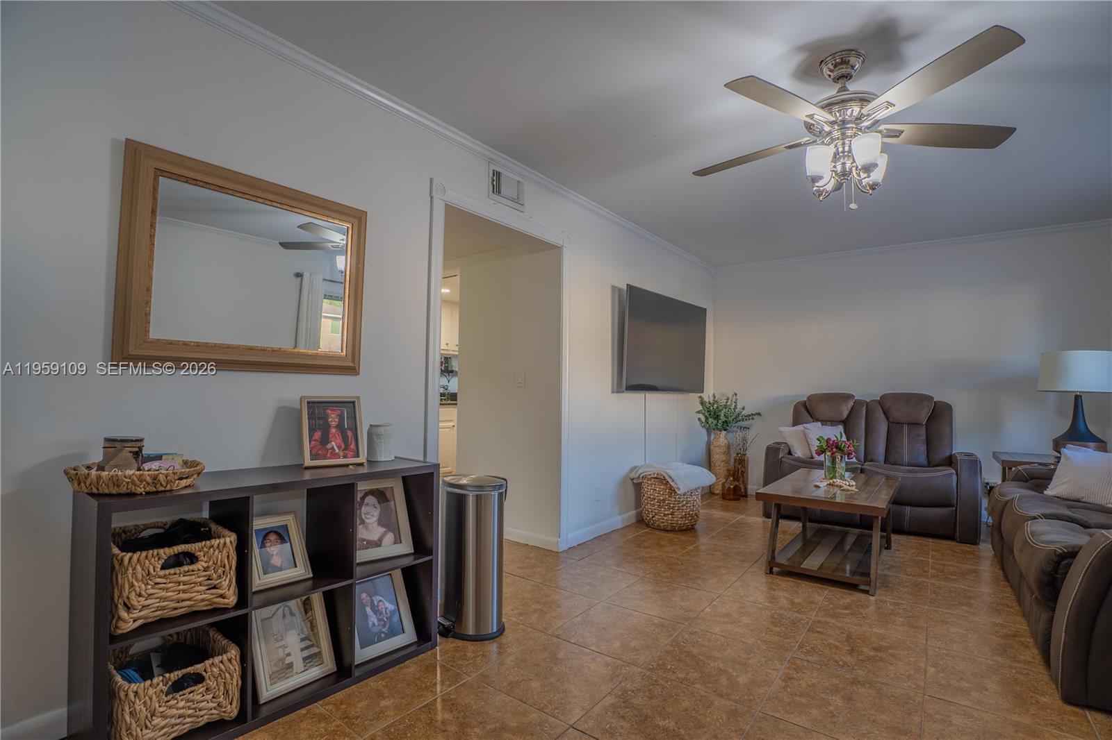 TOWNHOMES OF ORIOLE II - Residential
