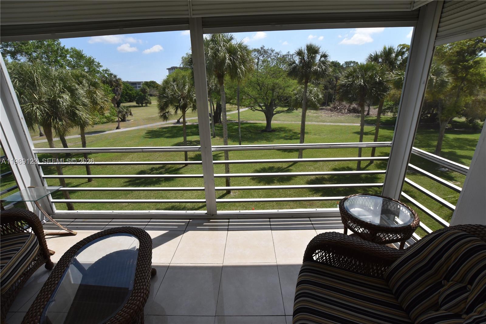 NO 70 PALM-AIRE COUNTRY C - Residential