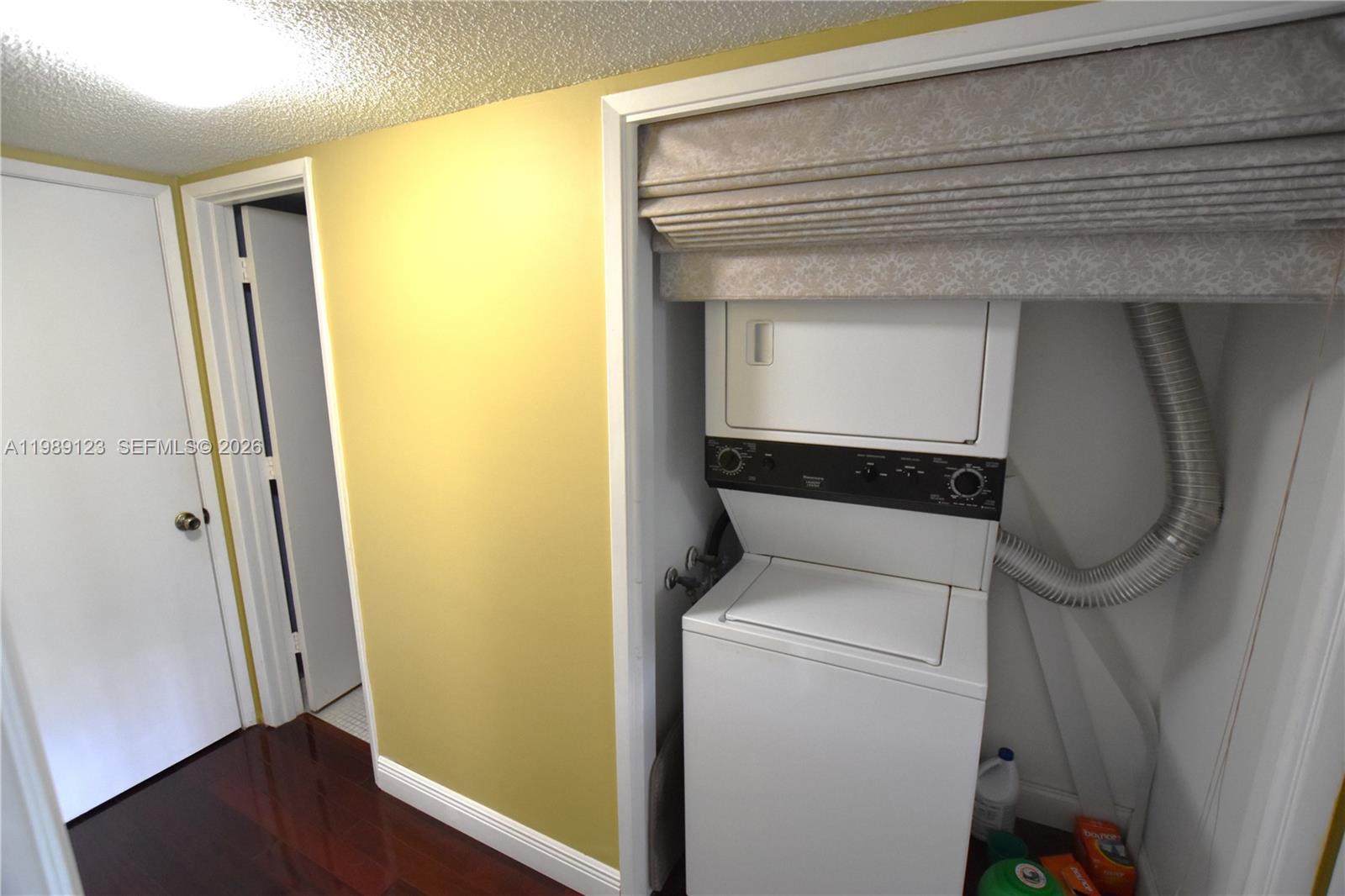 NO 70 PALM-AIRE COUNTRY C - Residential