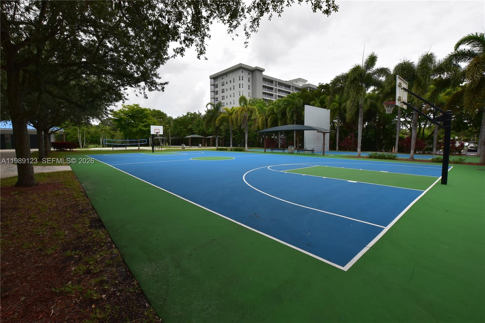 NO 70 PALM-AIRE COUNTRY C - Residential