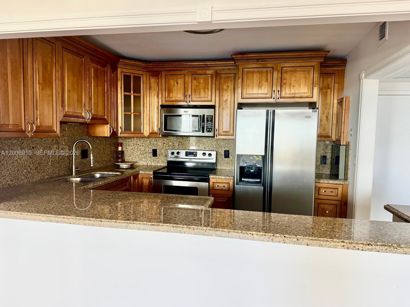 OLYMPUS CONDO PHASE - Residential