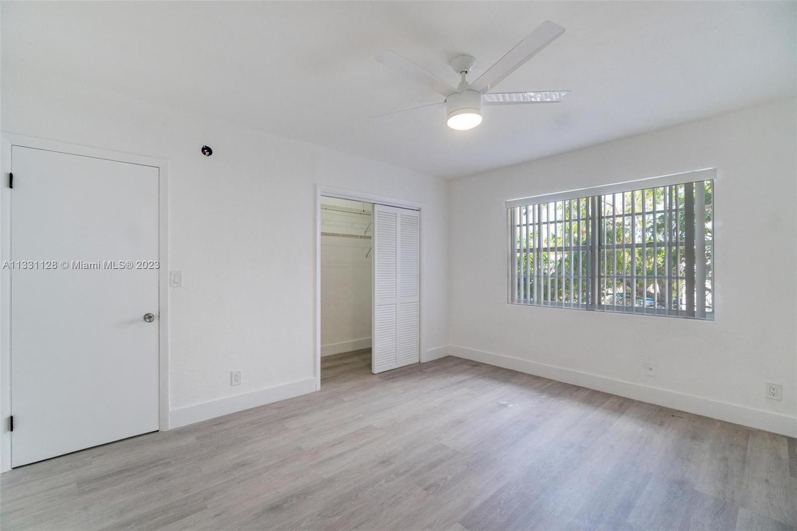 VILLA ELENA CONDO - Residential